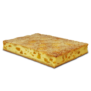 Sernik z brzoskwiniami